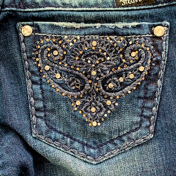 Miss Me Embellished Paisley Bootcut Jean - Picture 10 of 16